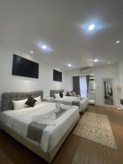 The Dreamers Homestay - 3