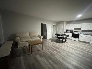 Private Apartment in Southbury 104 - 2