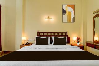 Super Collection O Kangarappady Formerly Cochin Residency - 1