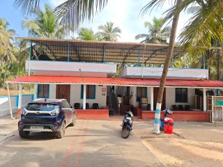 His Grace BEACH Cottages - Private Beach at MALPE - 3