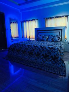 Comfort Stay Hub - Lahore - 6