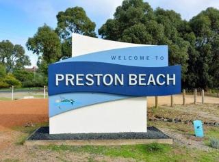 Serenity & Sea at Preston Beach WA - 9