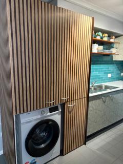 Riverfront Duplex with Unbeatable Connectivity - 7