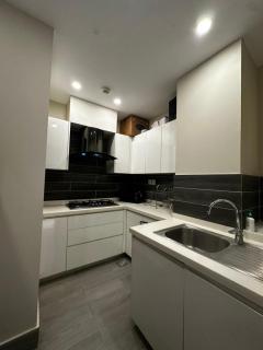 Executive 2BHK Opus CentralGulberg SelfCheckin - 8