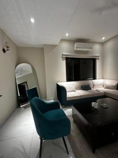 Executive 2BHK Opus CentralGulberg SelfCheckin - 3