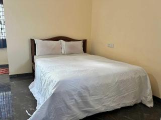 Hotel O Saritha Lodge - 1