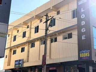 Hotel O Saritha Lodge - 4