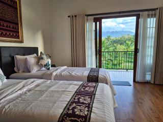 A Calm Spacious Cottage with Mount Agung View - 9
