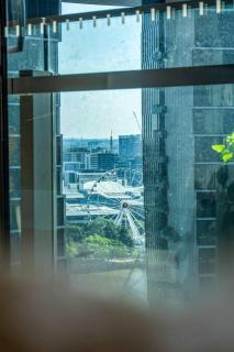 Queens Wharf City Charm w/ Balcony Views - LV 15 - Apartment - 2