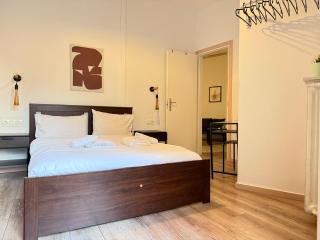 B&B Boutique Two Bedrooms Apartments - Athens - 1