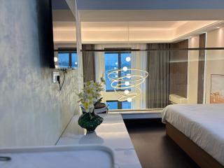 Sea view duplex, next to Singapore - 2