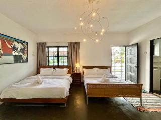 Cozy Family Homestay 2BR with Balcony in Shared Bungalow SS2 PJ New - 7