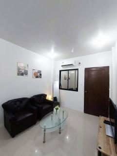 JLG Transient Home Pagsanjan Laguna - 4