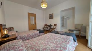 Alojamiento Oviedo 1 - 6