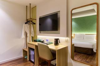 Nik Hotel Nguyen Trai - 4