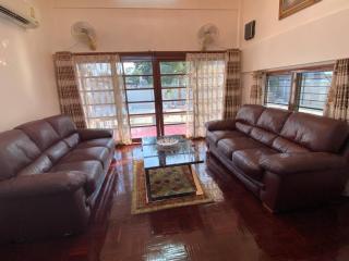 Beautiful 2 story newly renovated bungalow house - 0