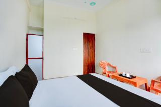 SPOT ON Hotel Saral Blue Star - 4