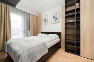 Bright Apartment Długa in Wrocław with Air Conditioning by Noclegi Renters - 9