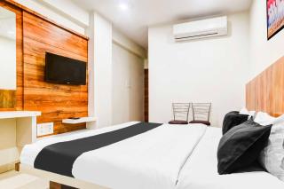 Collection O Indore Gandhi Hall - 9