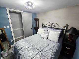 Barbara's Farmhouse 58 minutes from Arrowhead - 9