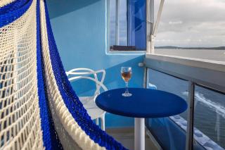 Balcony to the Horizon - 7