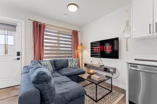 Modern garden suite with parking - 0