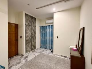 The Oramin Apartments - 4