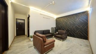 Hotel Rustam Residency sec-39 - Gurgaon - 8