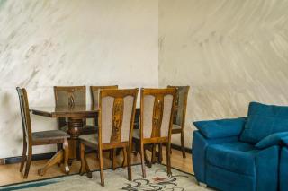 Sunny 2 Bedroom Apartment with Balcony near Opera House - 8