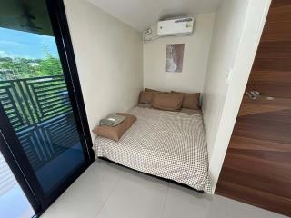 Eko's Crib Unit 5 - 7