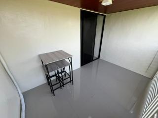 Eko's Crib Unit 5 - 5