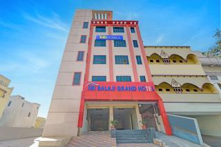 FabHotel Sri Balaji Grand - 2