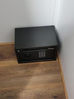 2 min to Chiefs camp 58 min to Arrowhead stadium - 7