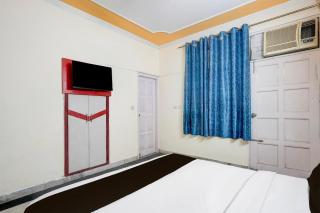 Hotel O by OYO TAVIRA INN Sector 34 Metro Station - 6