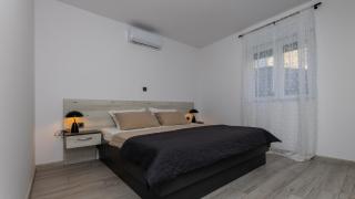 Villa Klara - Makarska by Villas Guide - 3