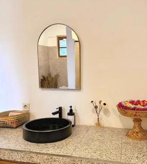 Little Munduk Villa A Private Mountain Escape - 2