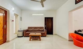 AK Elite Luxury home stay - 8