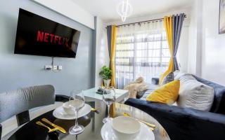 Cozy City Escape 1-BR Apartment near the CBD - 3