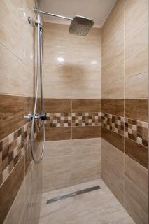 Comfort 14 Stylish City Apartment - Miskolc - 1