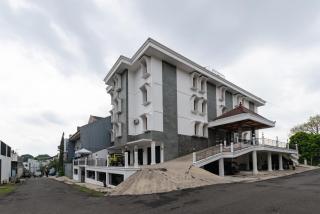 RedDoorz Plus near Universitas Maranatha Bandung 2 - 9