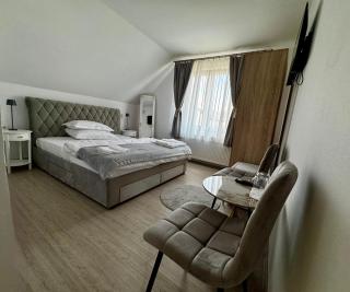 Tudor's Rooms - Mediaş - 2