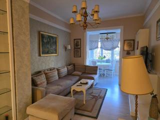 Riverside Elegance in the Heart of Tirana - 9