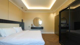 شقه فاخره بالقرب من مركز الملك عبدالله المالي - 9