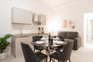 Sassicaia Apartment, Historic Heart of Bologna - 5