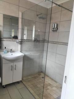 The Terrace Guest House - Roodepoort - 9