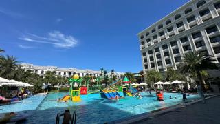 N56 Beach House - Grand World Phu Quoc - 4