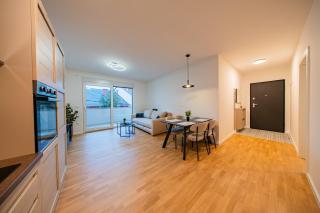 Flex SelfCheckIns 198 - Zagreb - Bedroom - Parking - Loggia - 4