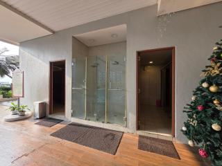 8 Adriatico Condominium - 3