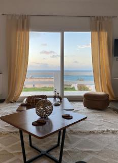 Luxurious Villa with sea and mountain view and chimney - 9