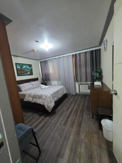 Robinsons Place Residences Tower 1 - 8